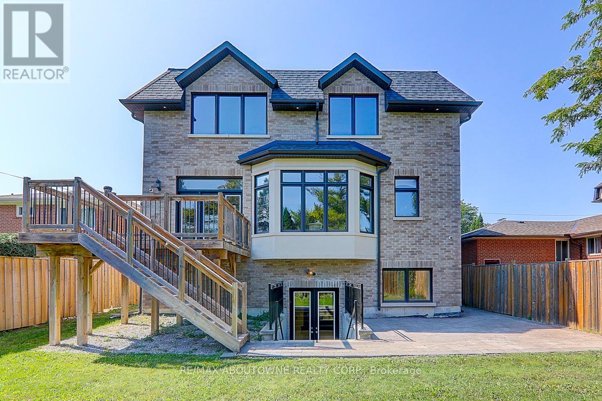 Photo 42 of 69 Heathview Avenue, Toronto ON