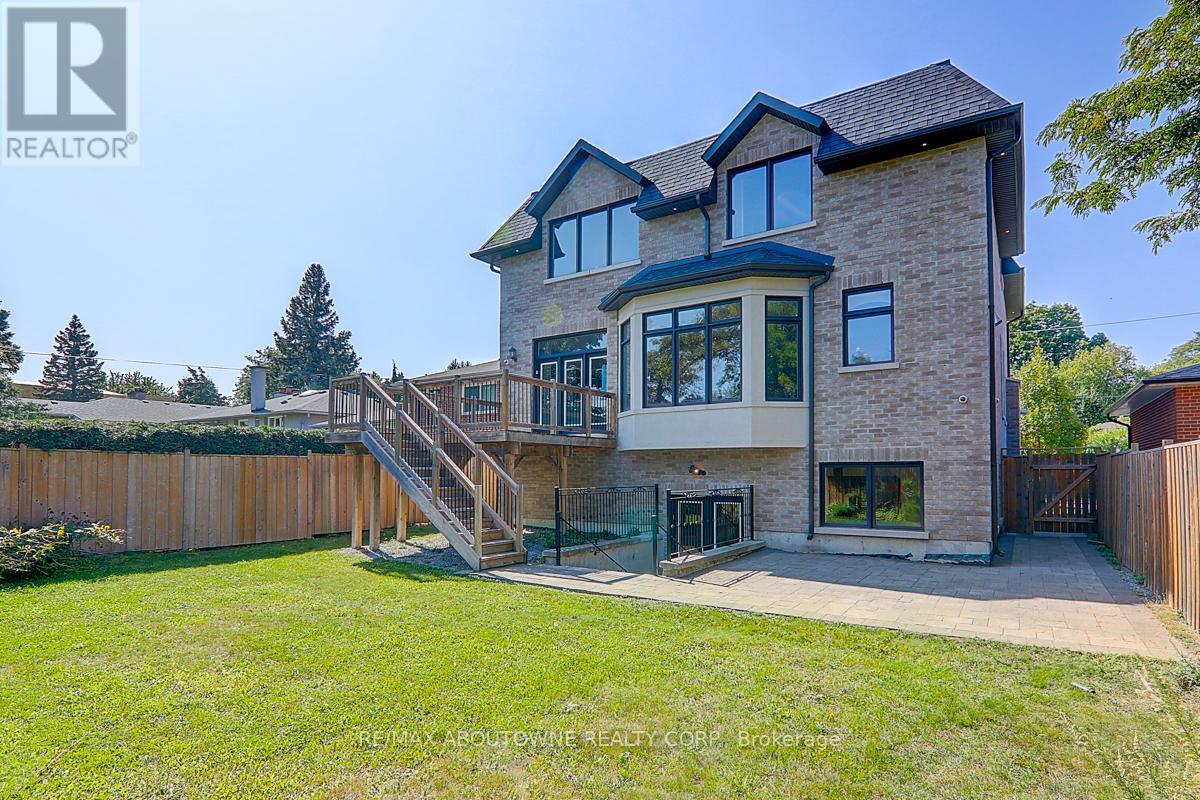 Photo 43 of 69 Heathview Avenue, Toronto ON