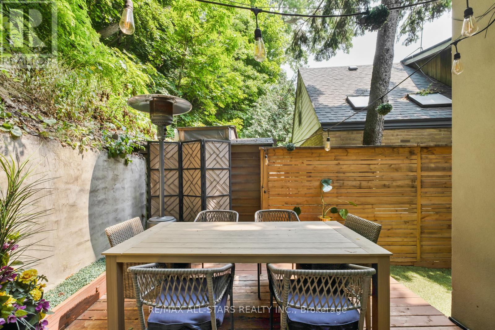 Photo 46 of 12 Glen Davis Crescent, Toronto ON