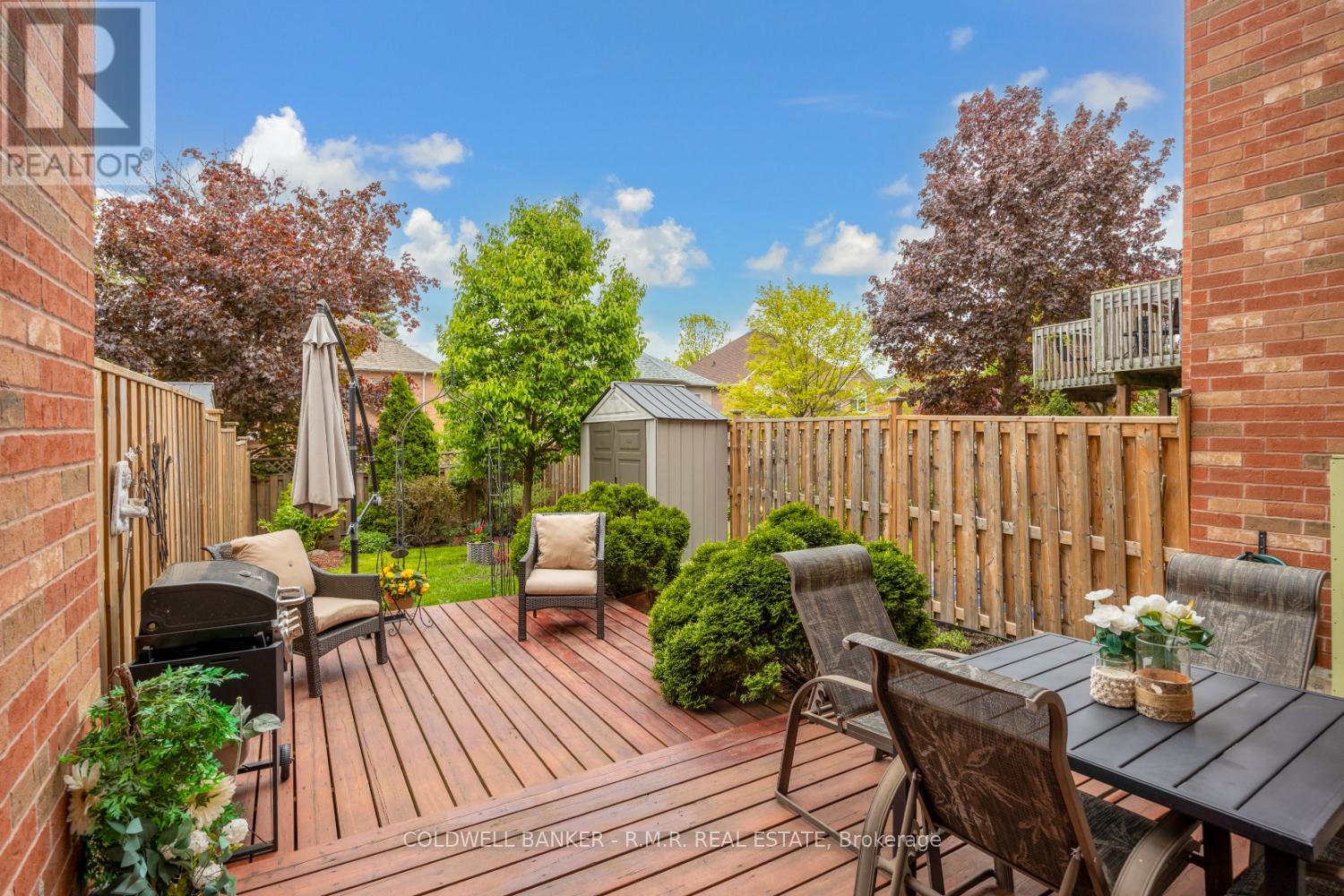 Photo 31 of 32 Mugford Road, Aurora ON