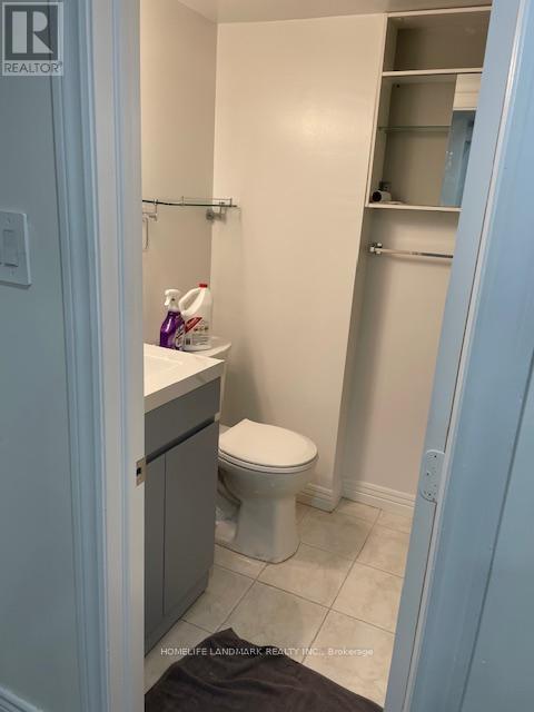 Photo 16 of Basement 162 Doubtfire Crescent, Markham ON