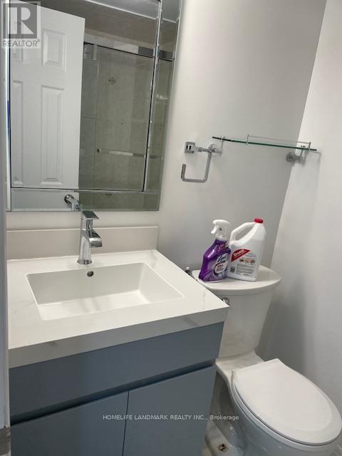 Photo 10 of Basement 162 Doubtfire Crescent, Markham ON