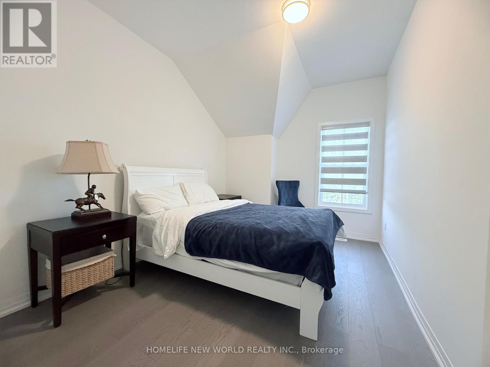 Photo 8 of 9100 Woodbine Avenue, Markham ON