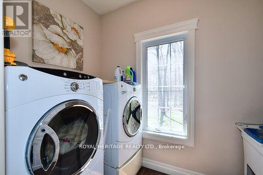 Photo 37 of 134 Mitchell Crescent, Trent Lakes ON