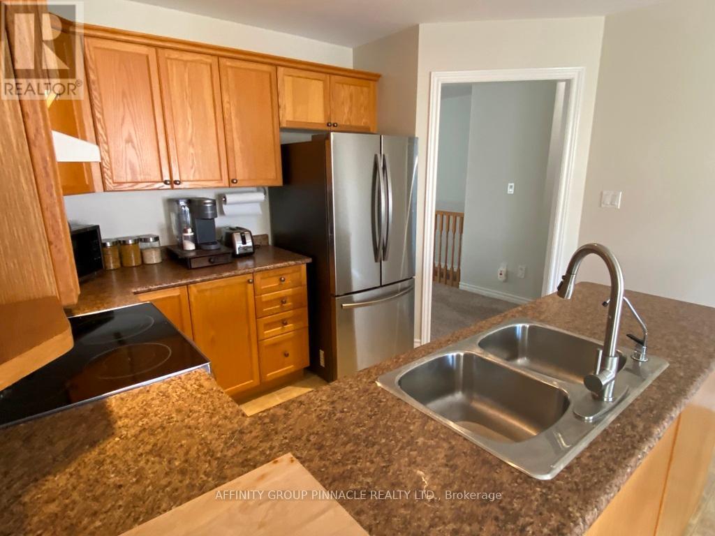 Photo 15 of 37 Springdale Drive, Kawartha Lakes ON