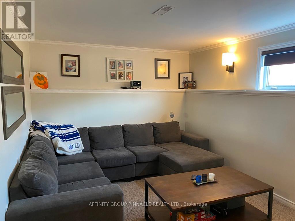 Photo 27 of 37 Springdale Drive, Kawartha Lakes ON