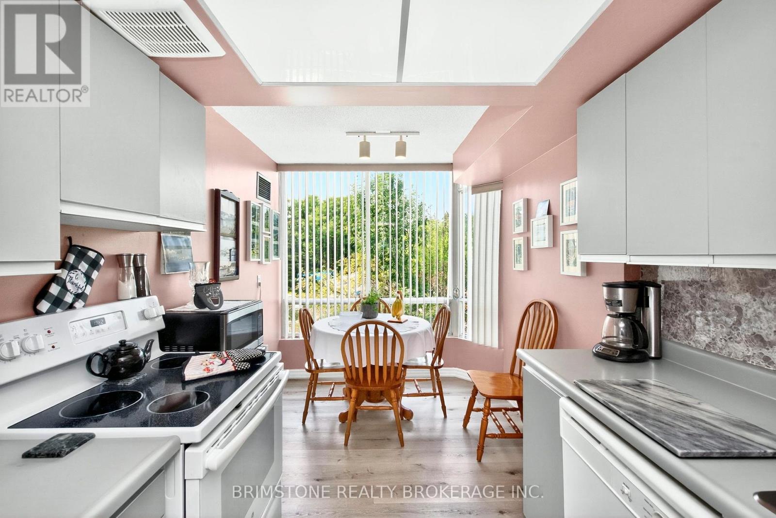 Photo 40 of 202 26 Hanover Road, Brampton ON