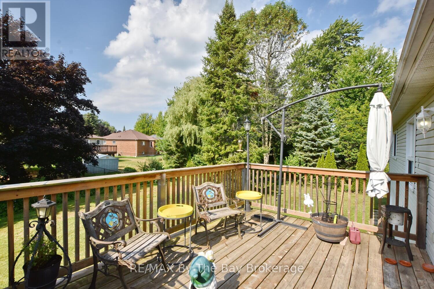 Photo 27 of 41 Evergreen Crescent, Wasaga Beach ON