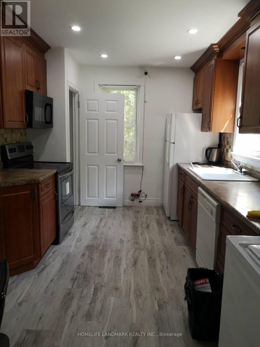 Photo 17 of 20 Ainslie Avenue, Hamilton ON