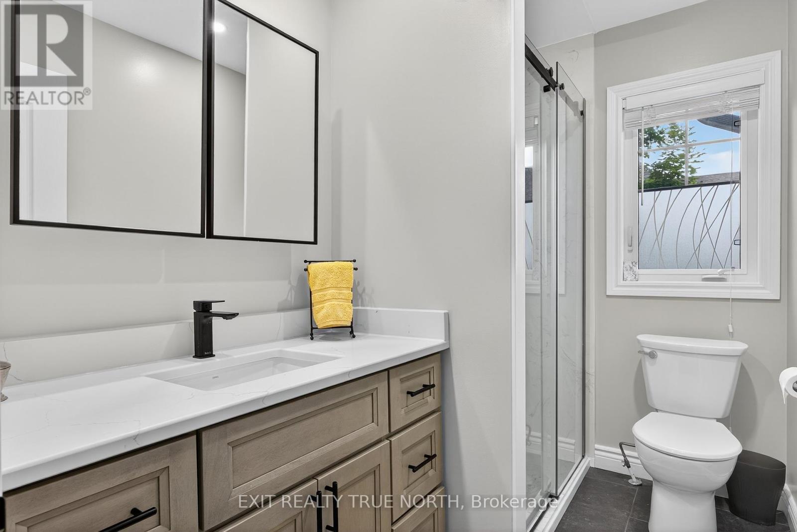 Photo 6 of 2 Carnoustie Lane, Georgian Bay ON
