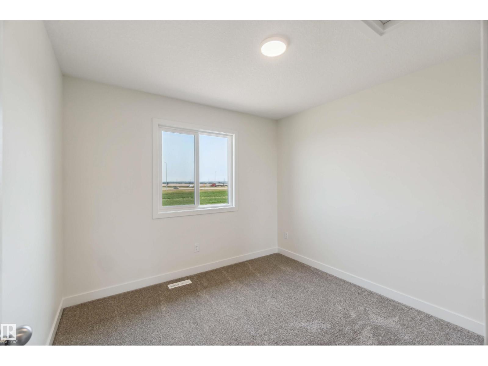 Photo 29 of 4672 177 Av Nw, Edmonton AB