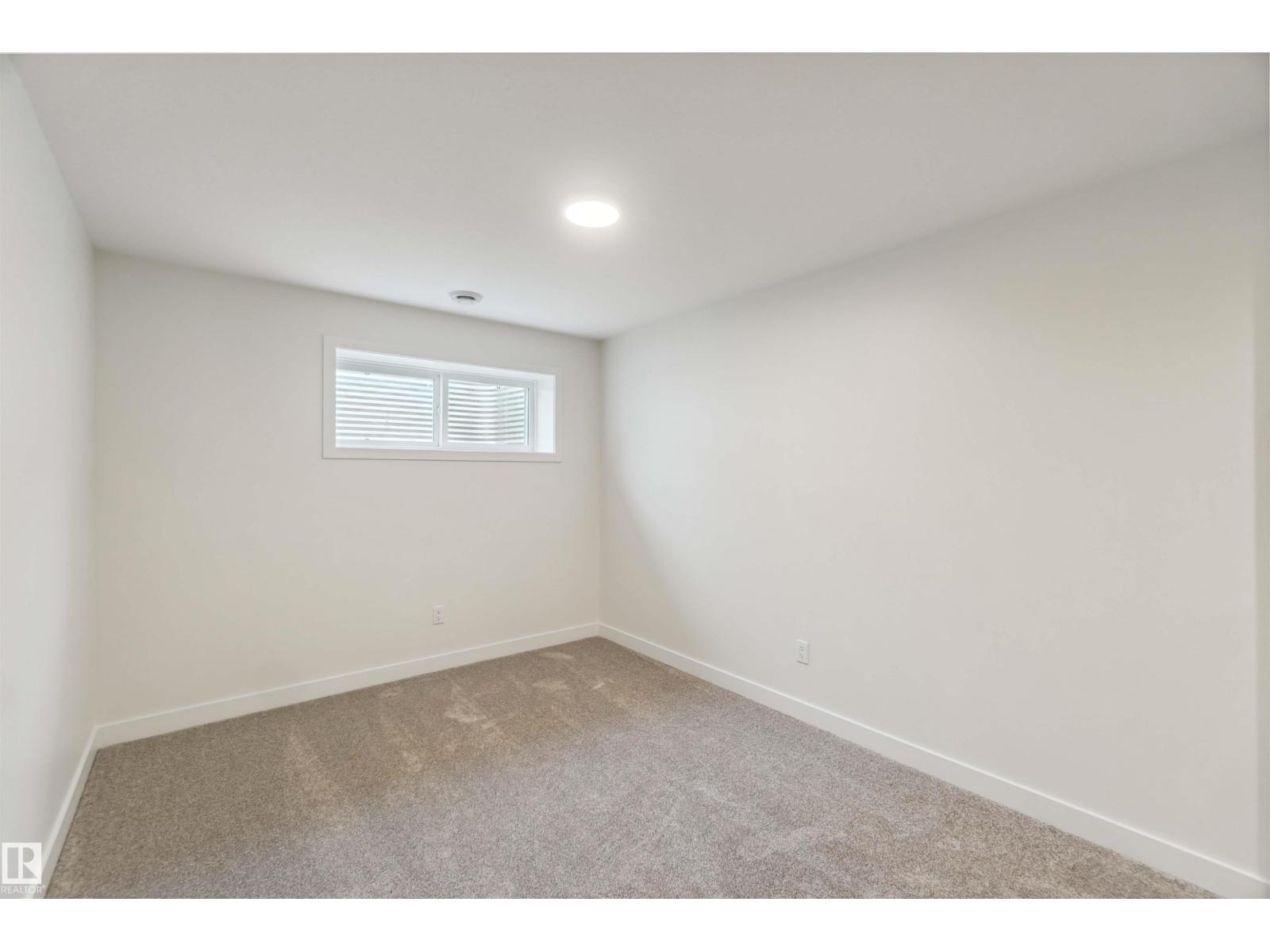 Photo 46 of 4672 177 Av Nw, Edmonton AB