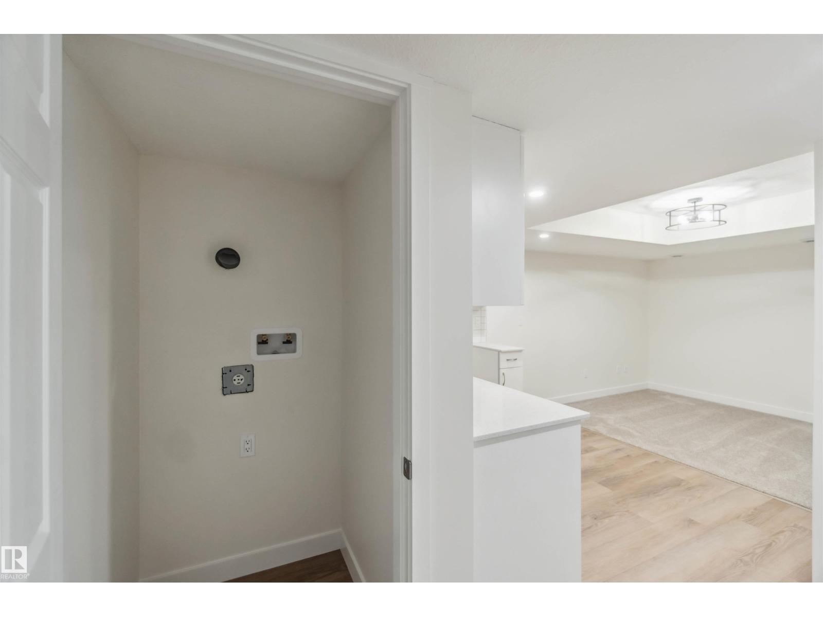 Photo 48 of 4672 177 Av Nw, Edmonton AB