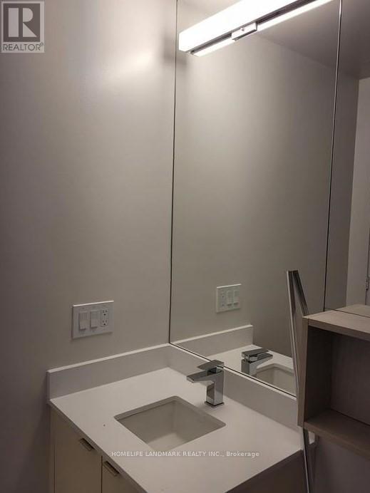 Photo 13 of 1125 Sw 121 Lower Sherbourne Street, Toronto ON