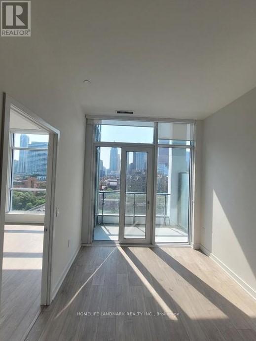 Photo 18 of 1125 Sw 121 Lower Sherbourne Street, Toronto ON