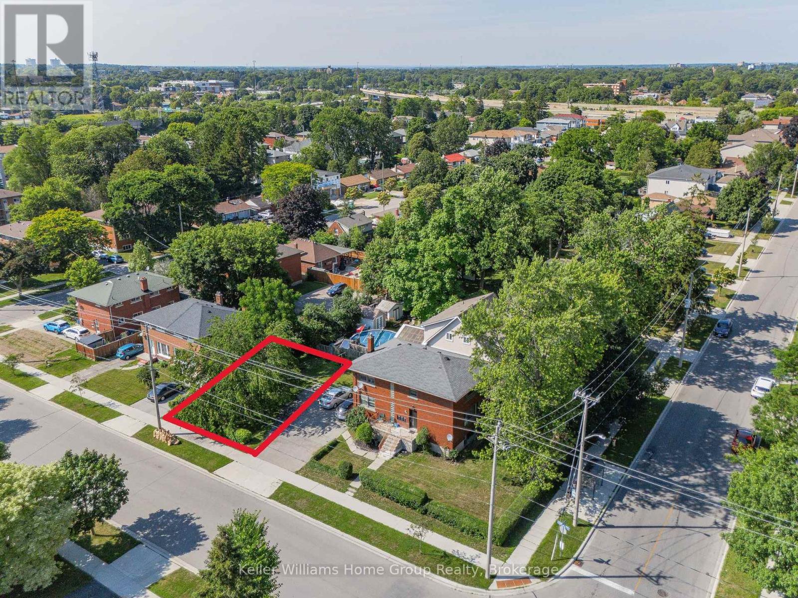 Photo 6 of 228 A Connaught Street, Kitchener ON