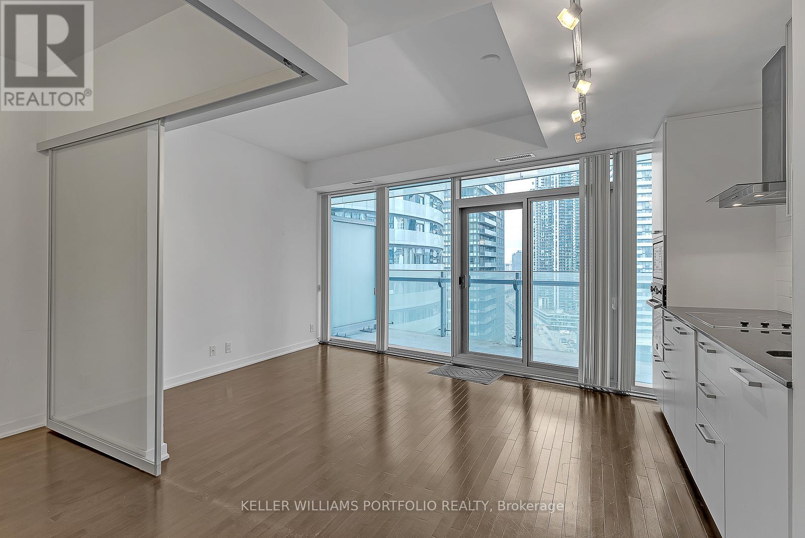 Photo 21 of 1801 12 York Street, Toronto ON