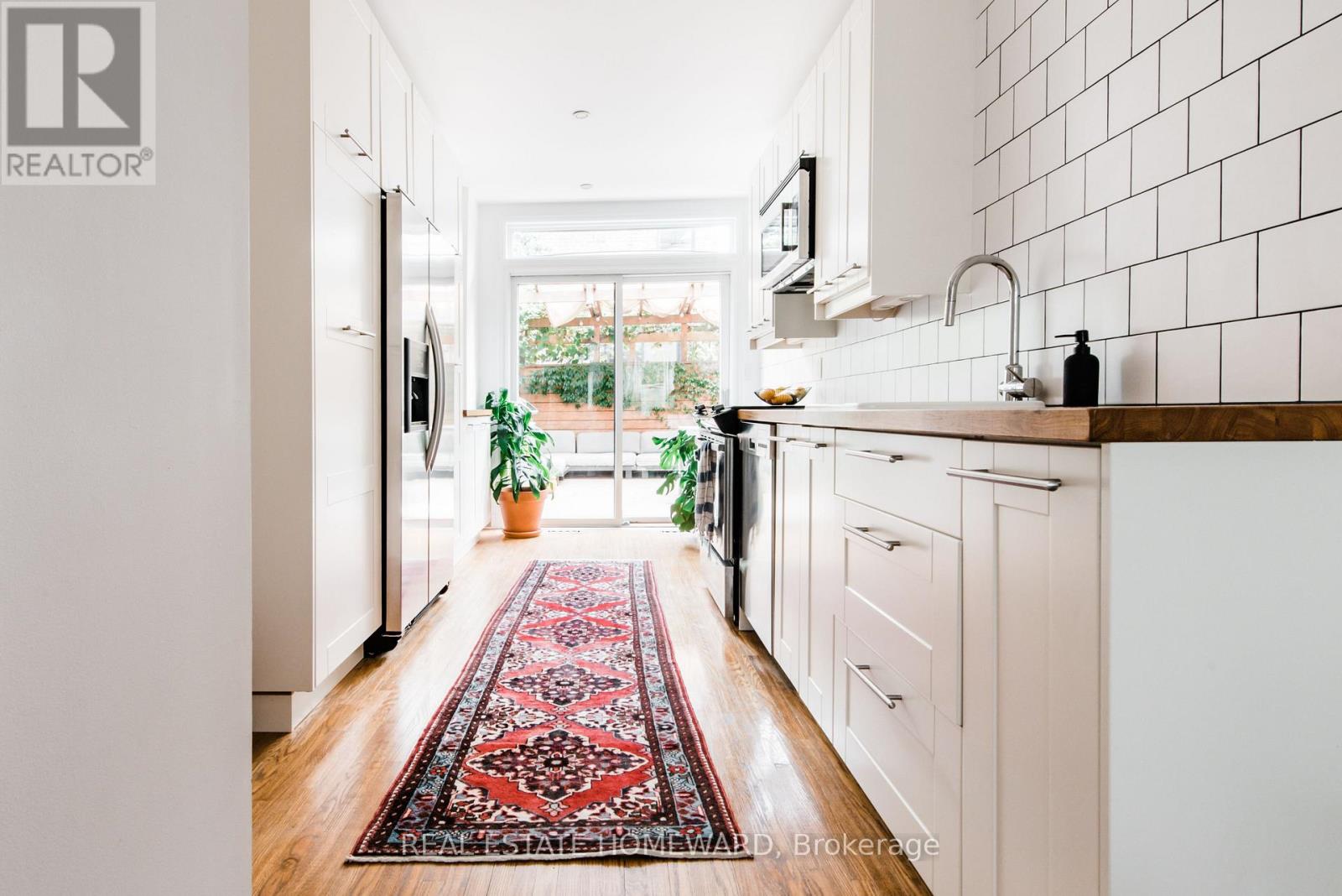 Photo 39 of 77 Claremont Street, Toronto ON