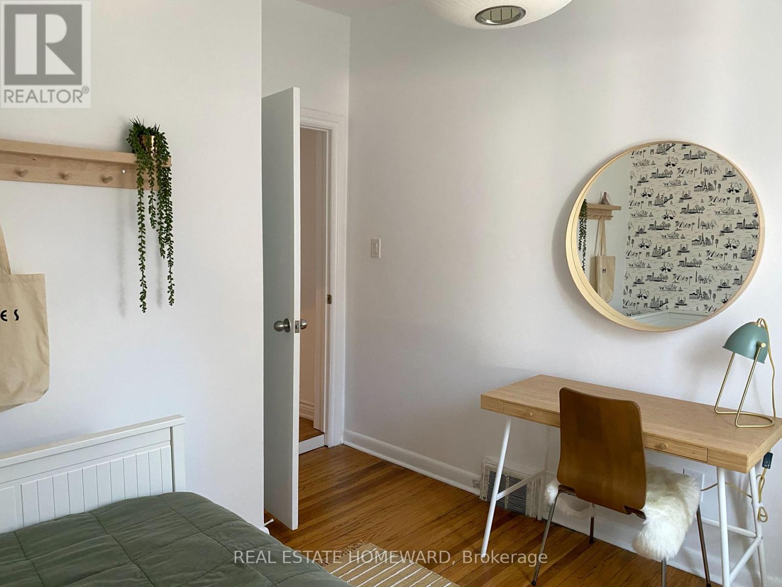 Photo 42 of 77 Claremont Street, Toronto ON