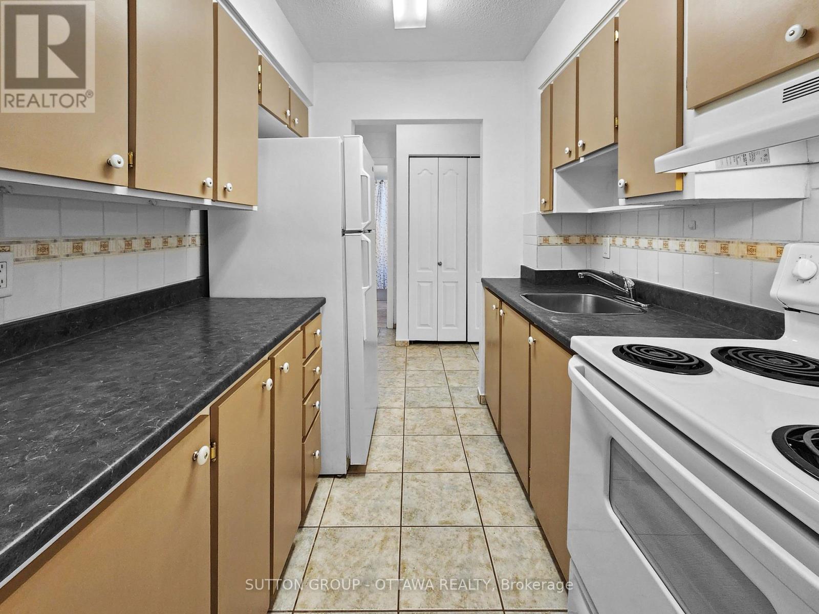 Photo 29 of 202 A 2044 Arrowsmith Drive, Ottawa ON