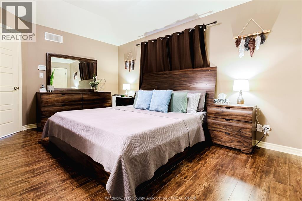 Photo 21 of 1429 Oakwood Avenue, Lakeshore ON