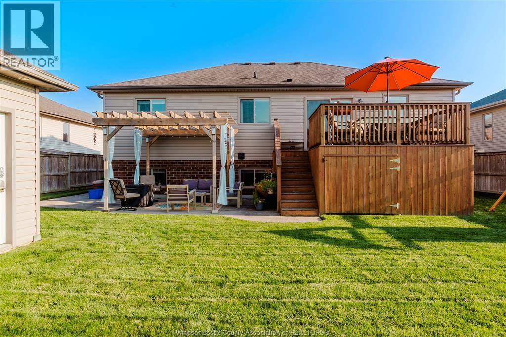 Photo 31 of 1429 Oakwood Avenue, Lakeshore ON