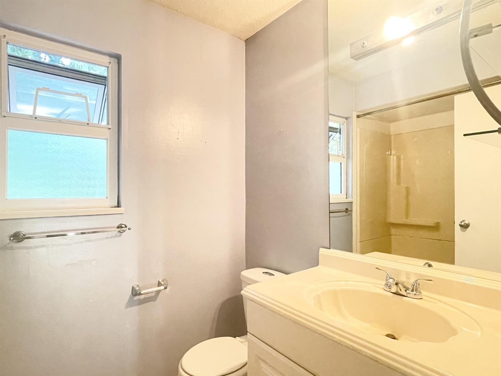 Photo 7 of 15118 91 A Avenue, Surrey BC