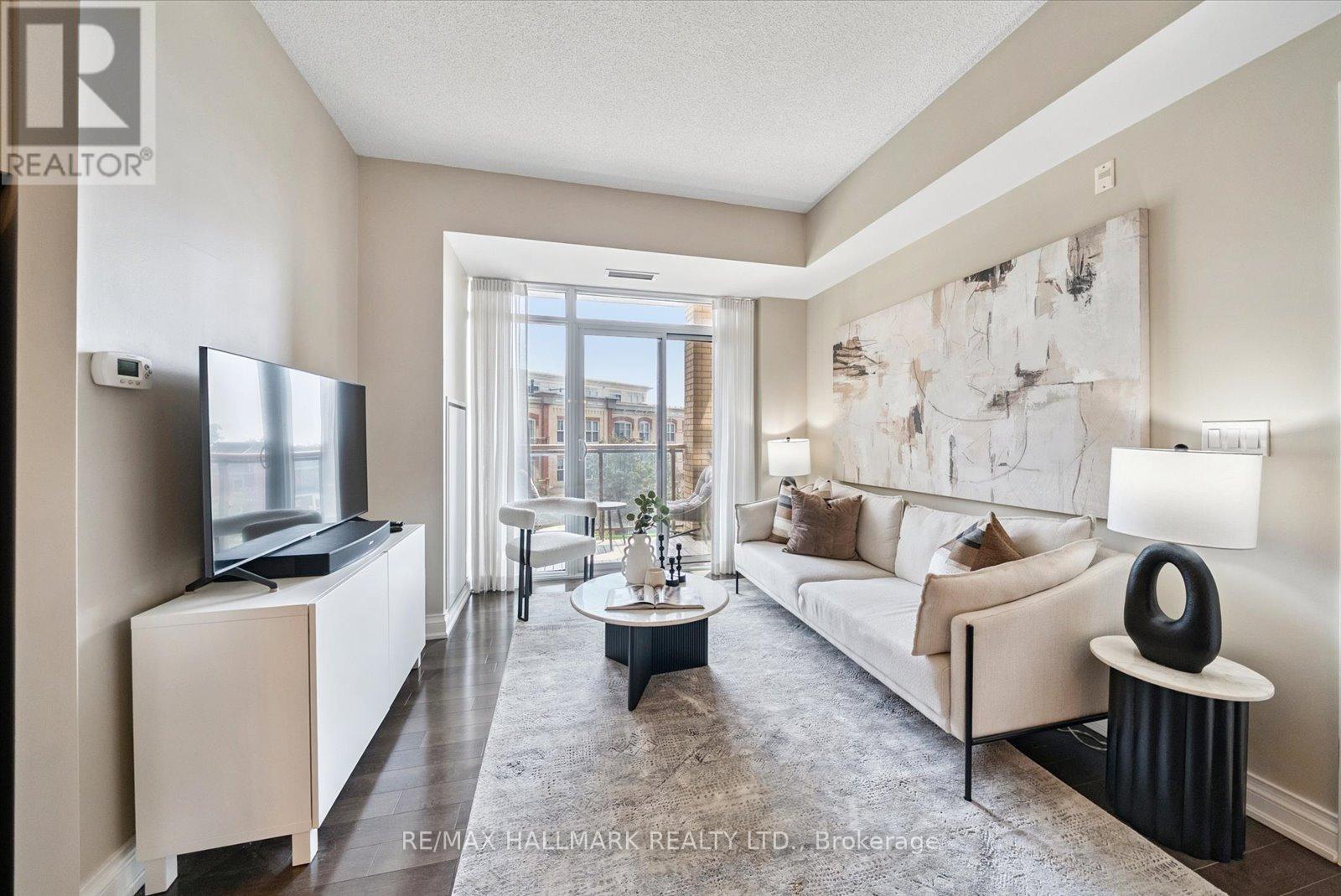 Photo 29 of 311 68 Main Street N, Markham ON