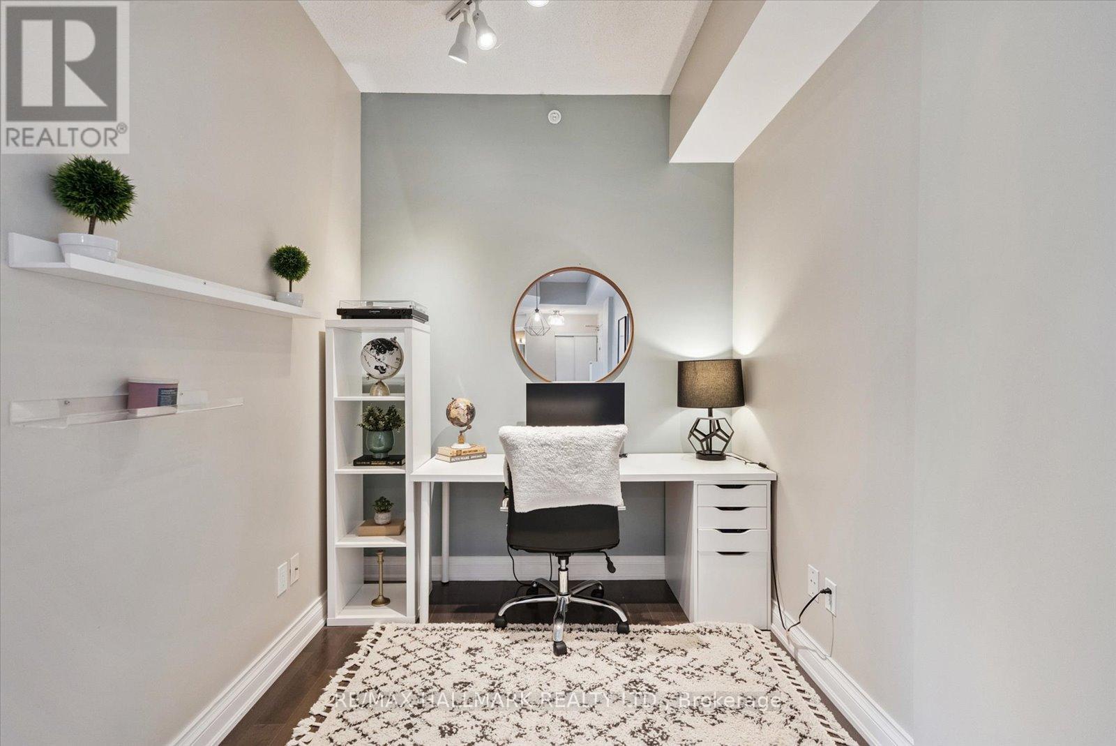 Photo 26 of 311 68 Main Street N, Markham ON