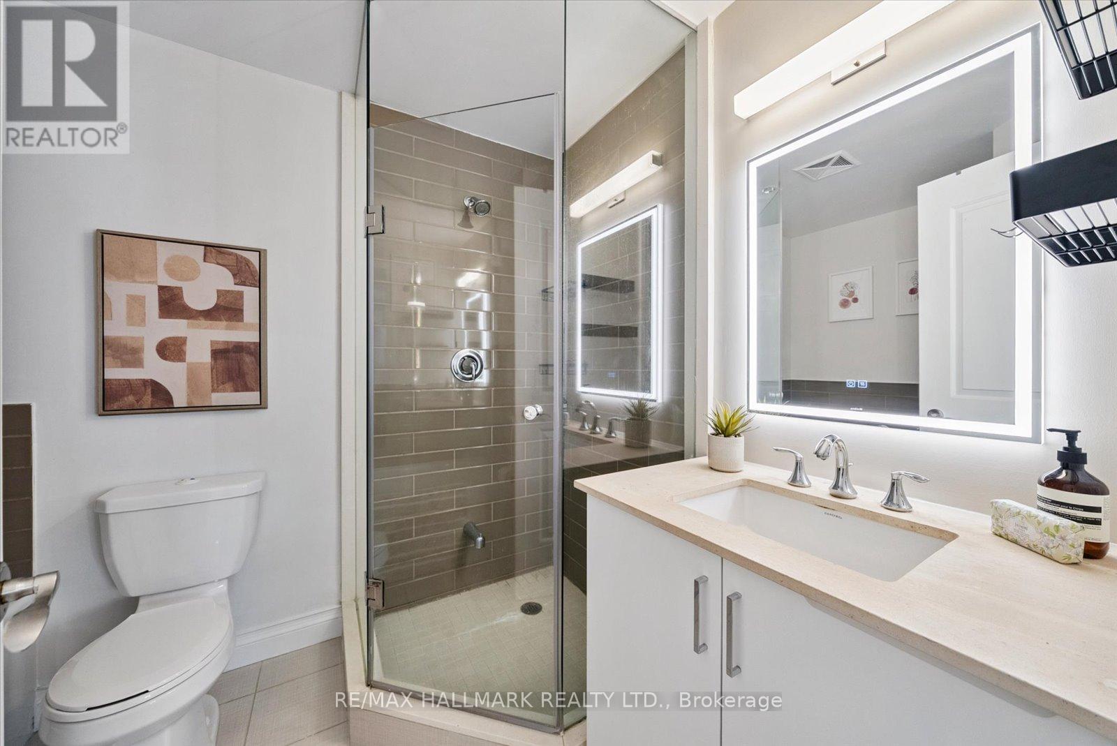 Photo 23 of 311 68 Main Street N, Markham ON