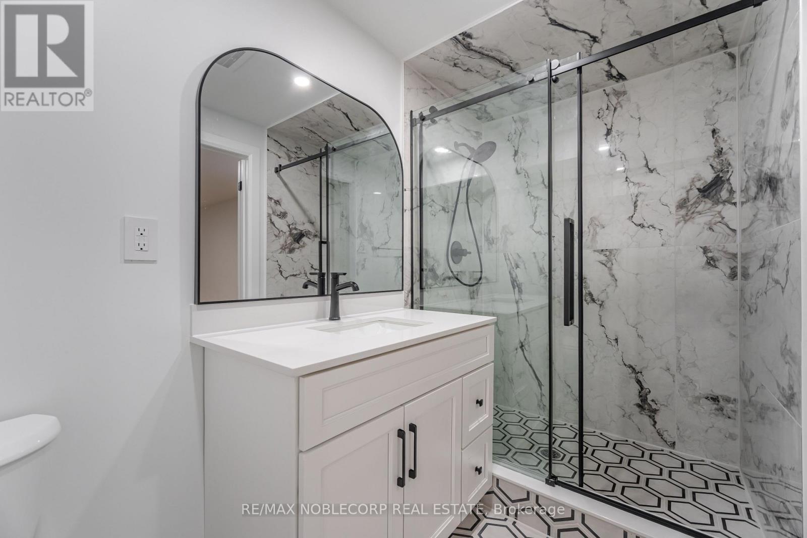 Photo 12 of Lower 131 Dunstan Crescent, Vaughan ON