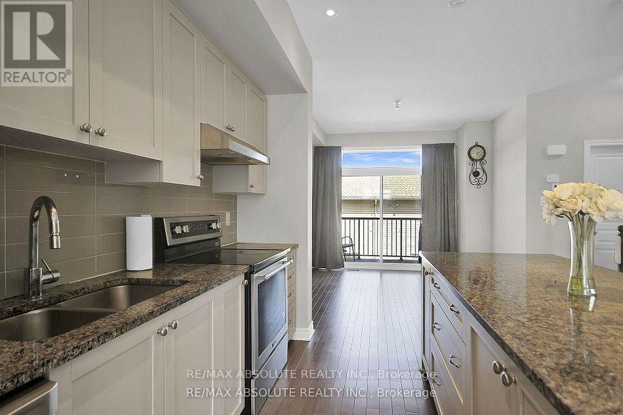 Photo 7 of 327 Twinflower Way, Ottawa ON