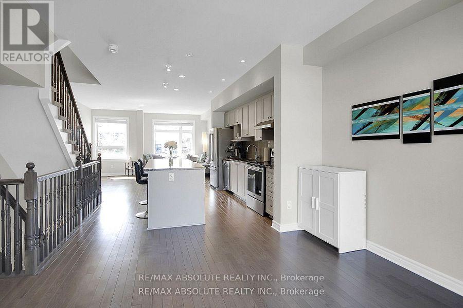 Photo 9 of 327 Twinflower Way, Ottawa ON