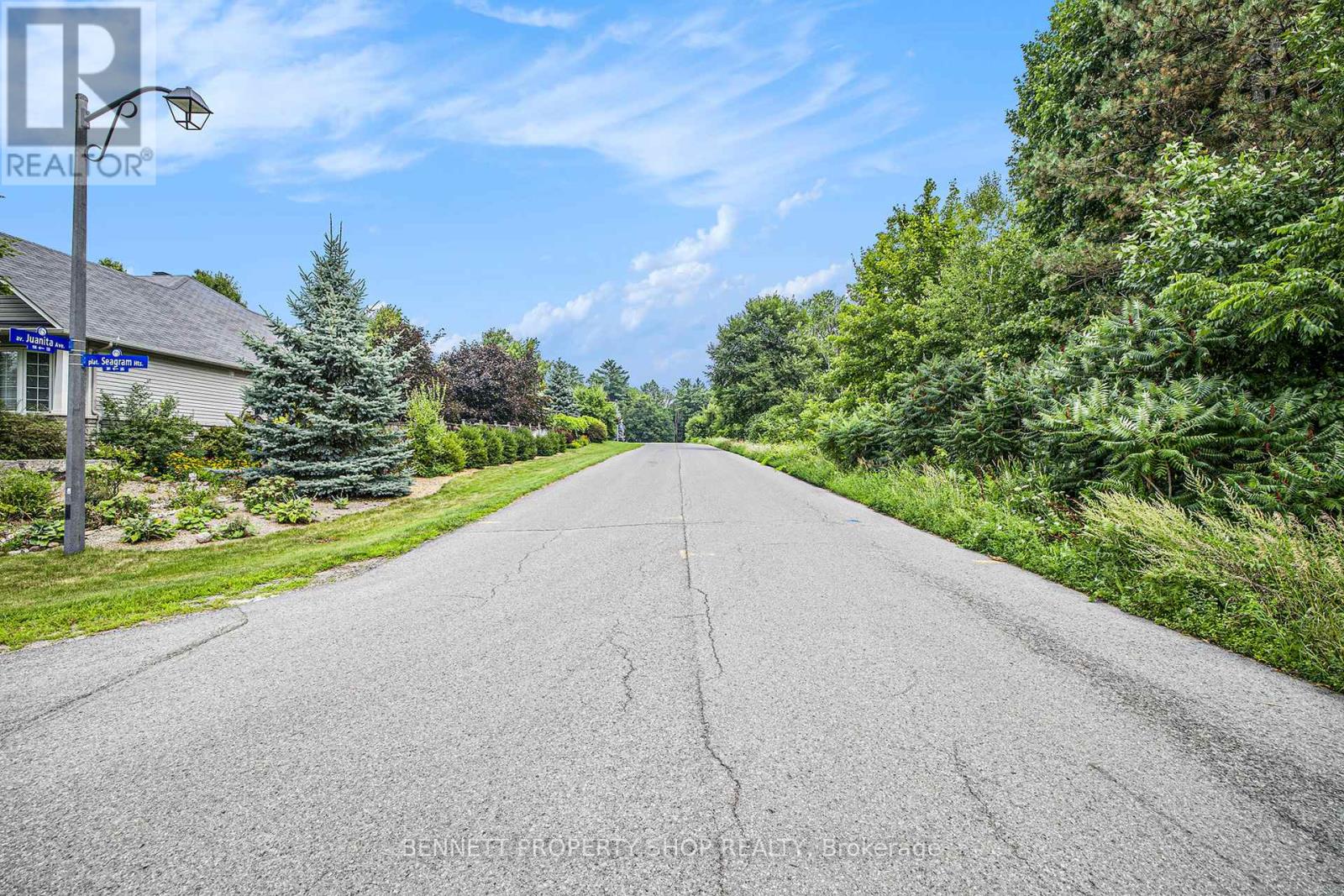 Photo 1 of 160 Juanita Avenue, Ottawa ON