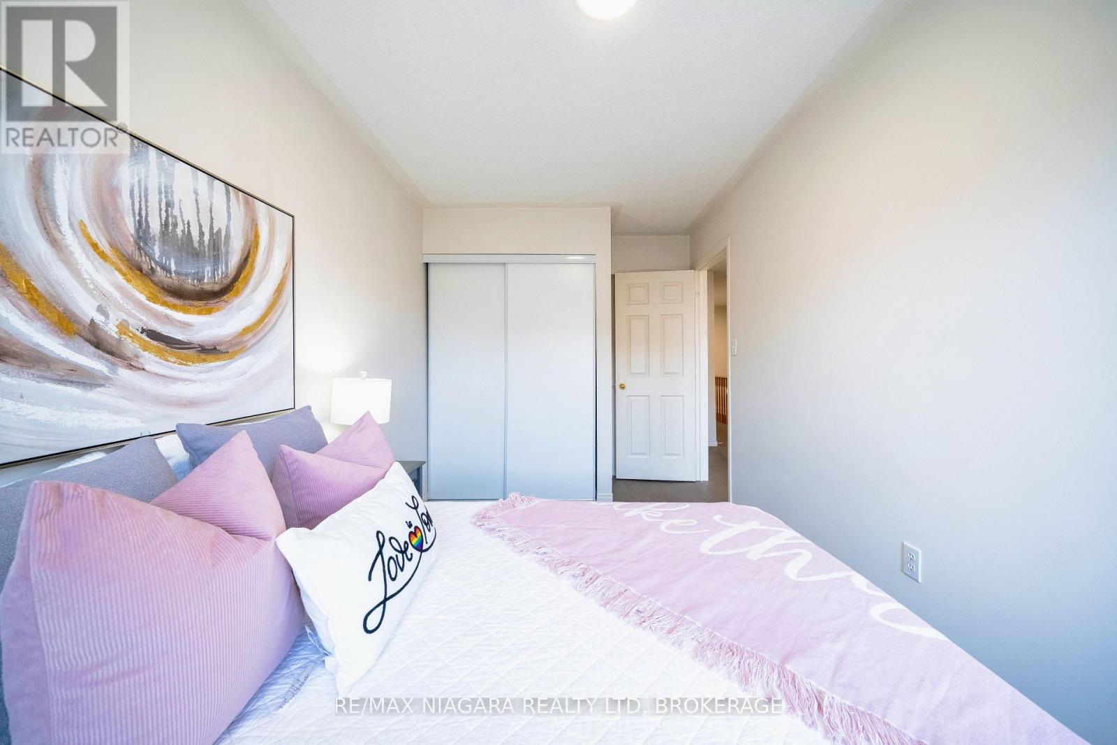 Photo 41 of 56 1130 Cawthra Road, Mississauga ON