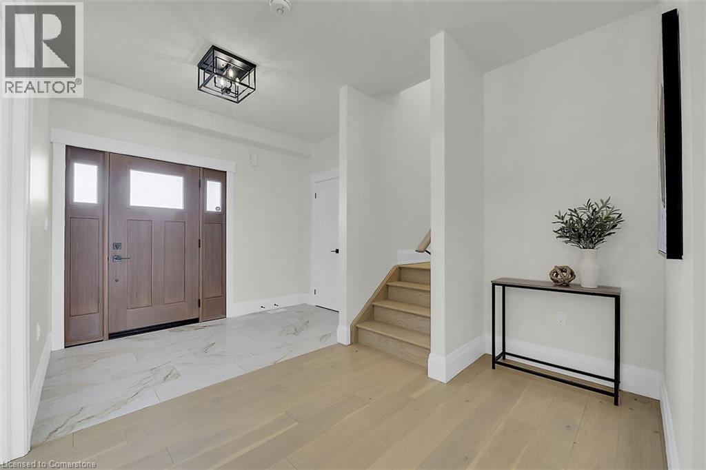 Photo 19 of 8184 Airport Road E, Hamilton ON