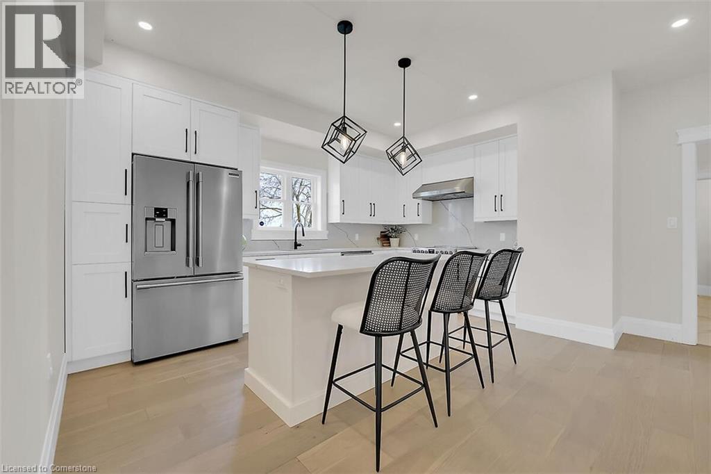 Photo 5 of 8184 Airport Road E, Hamilton ON