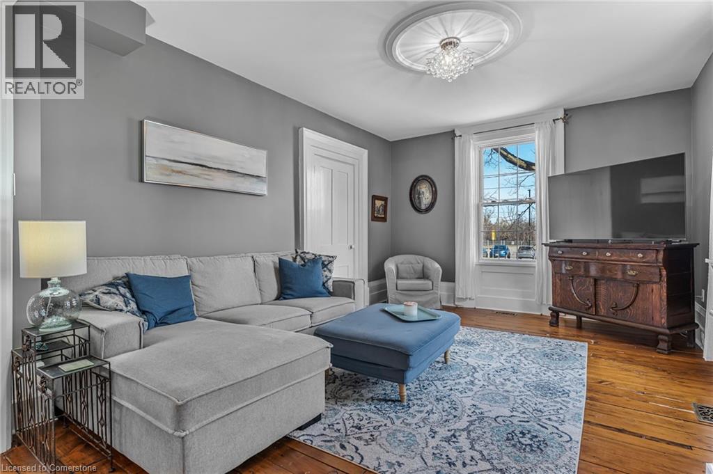 Photo 15 of 124 Colver Street, Smithville ON