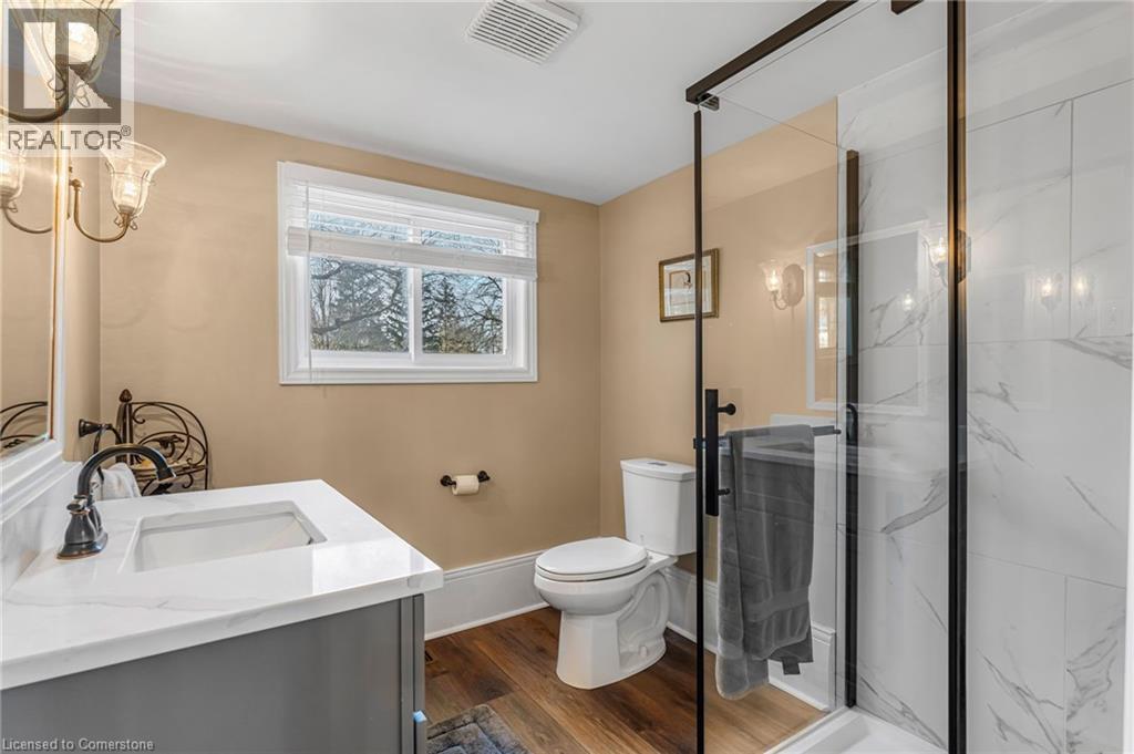 Photo 17 of 124 Colver Street, Smithville ON