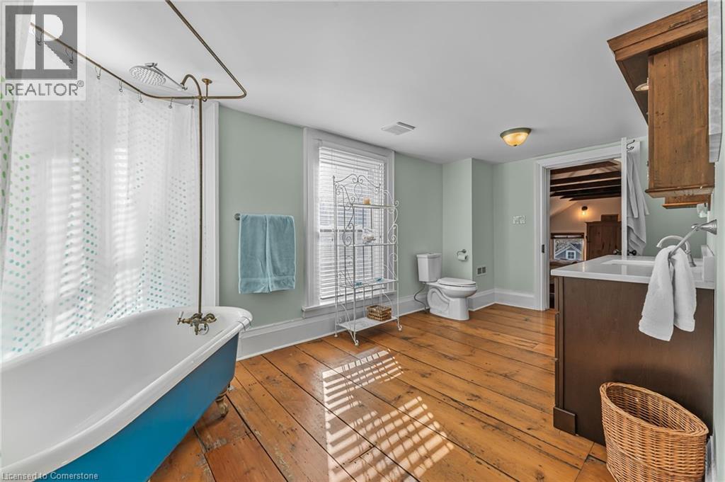 Photo 22 of 124 Colver Street, Smithville ON