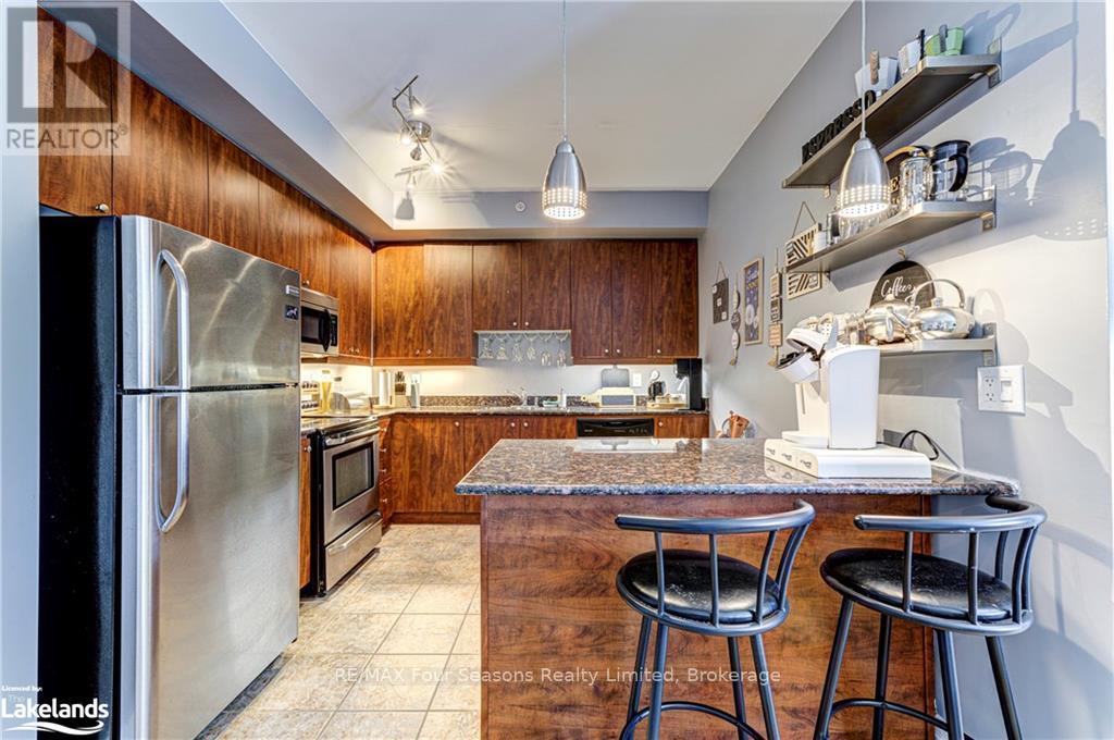 Photo 11 of 309 1 Shipyard Lane, Collingwood ON