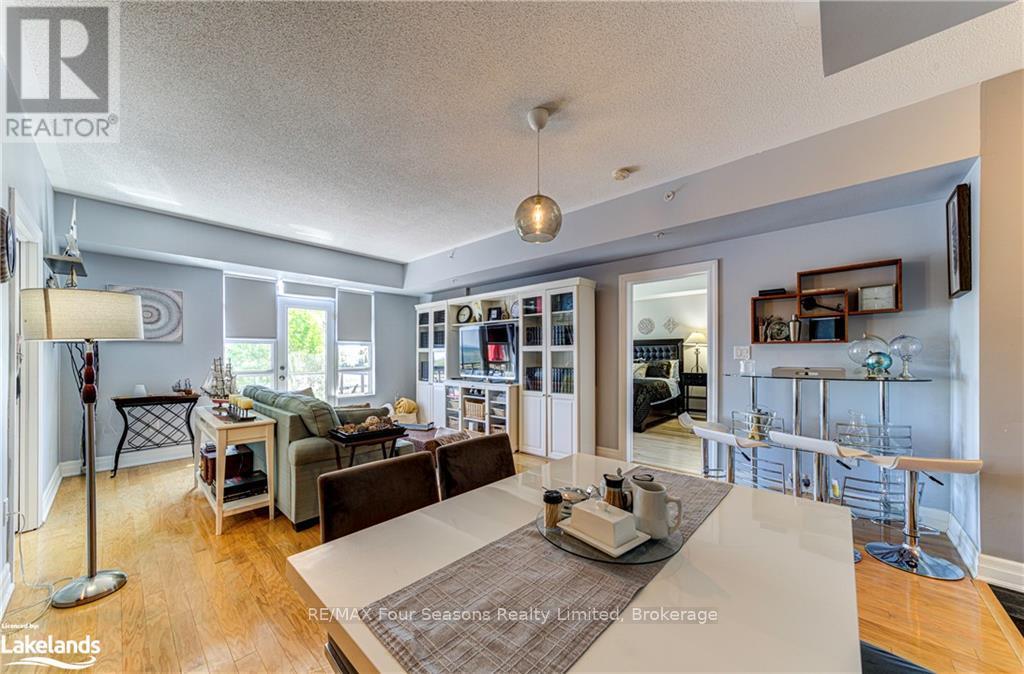 Photo 17 of 309 1 Shipyard Lane, Collingwood ON