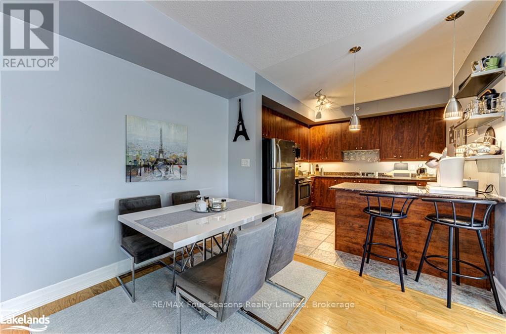 Photo 8 of 309 1 Shipyard Lane, Collingwood ON