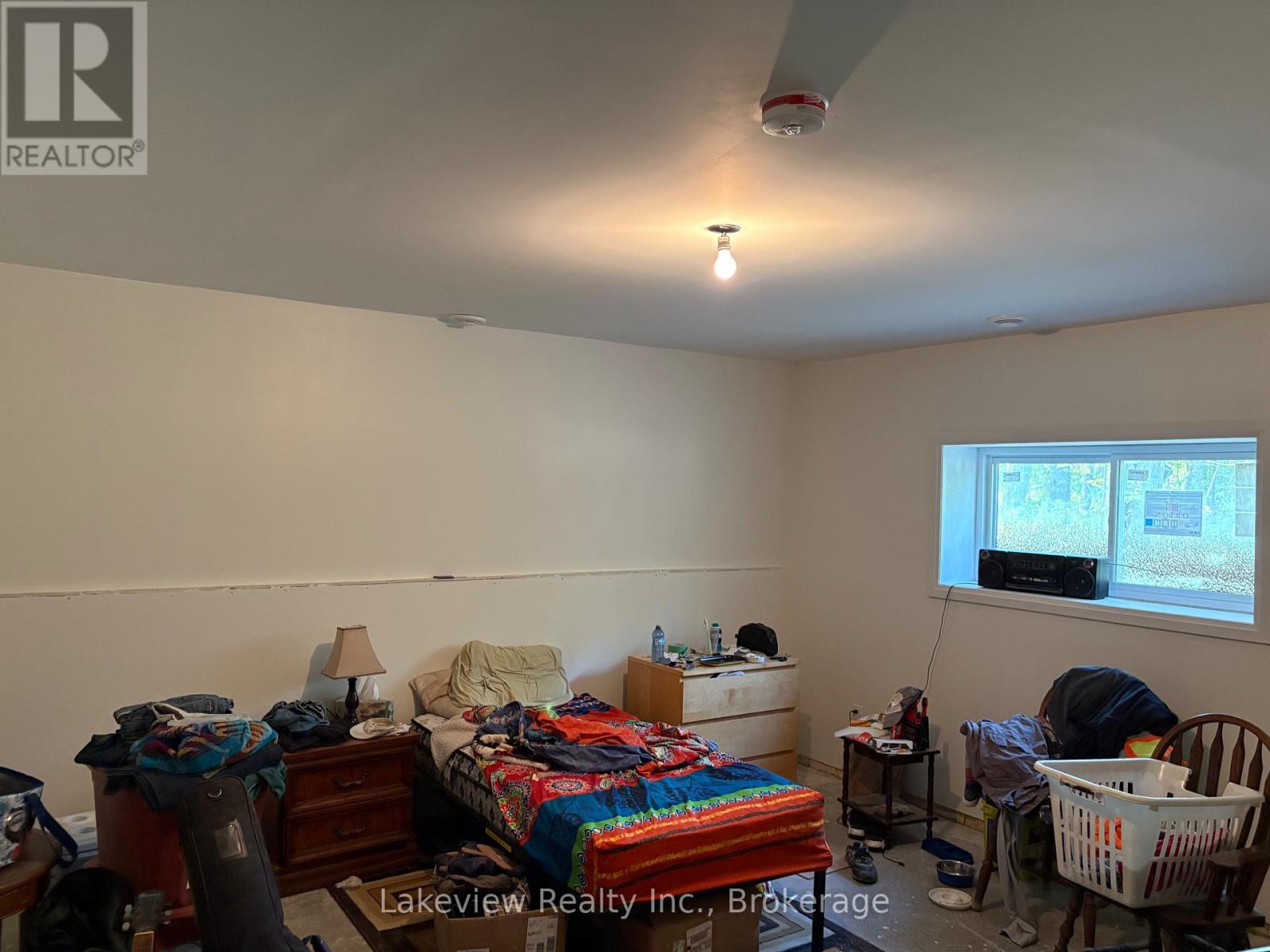 Photo 11 of 1078 South Kahshe Lake Road E, Gravenhurst ON