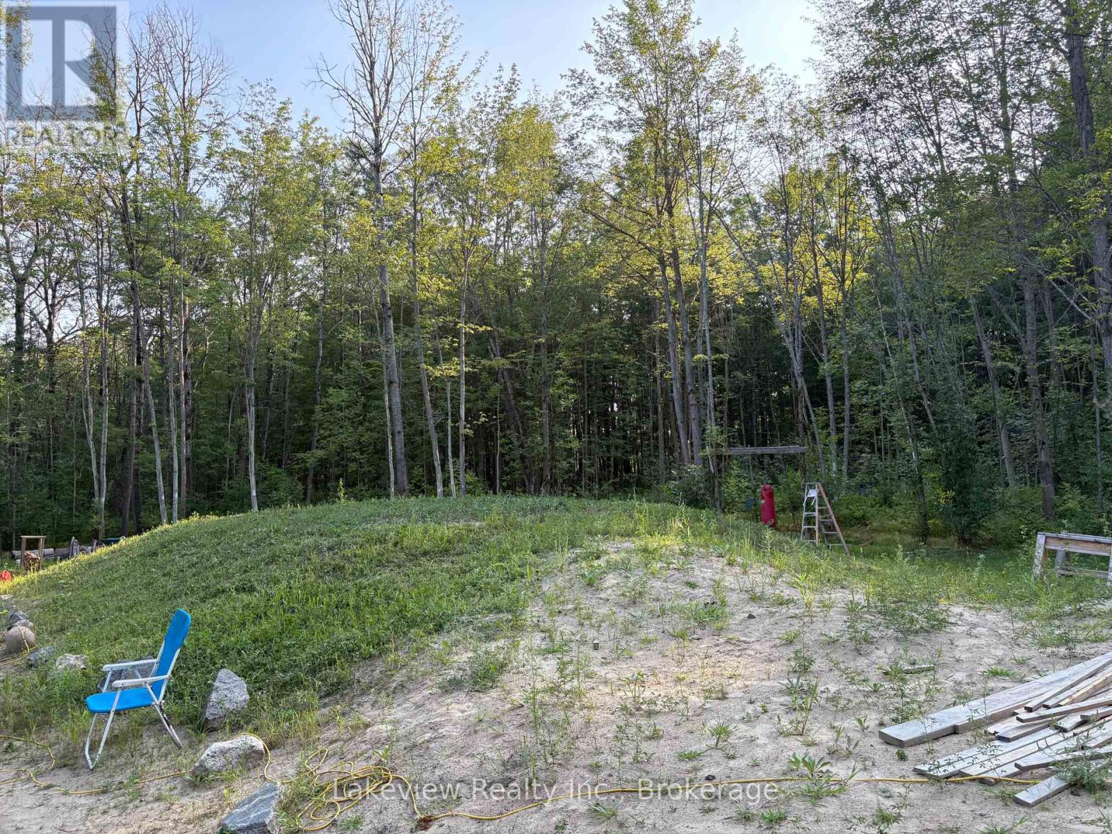 Photo 16 of 1078 South Kahshe Lake Road E, Gravenhurst ON