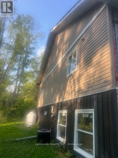 Photo 23 of 1078 South Kahshe Lake Road E, Gravenhurst ON
