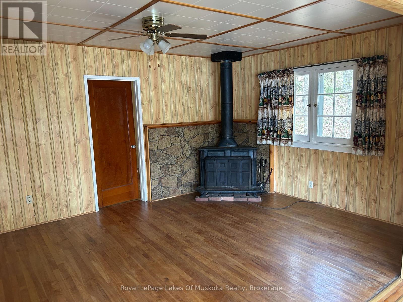 Photo 6 of 1091 North Tooke Lake Road, Lake Of Bays ON
