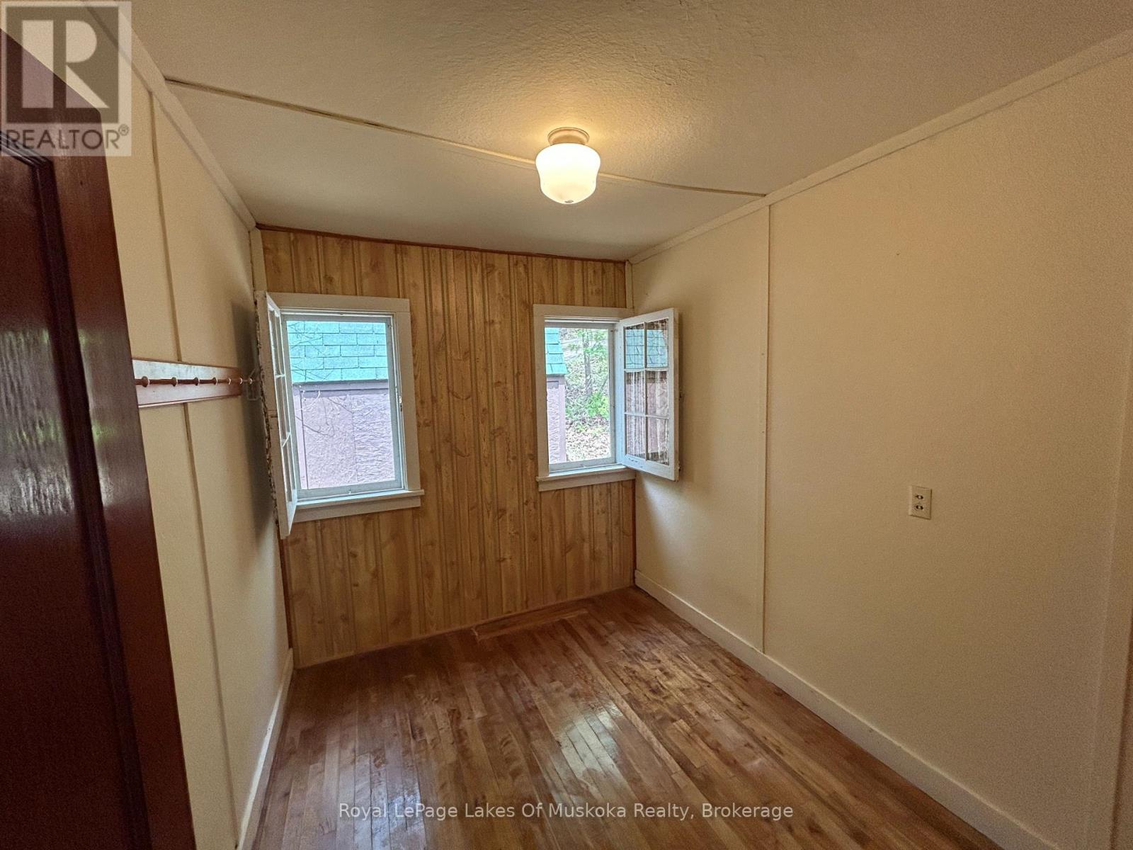 Photo 7 of 1091 North Tooke Lake Road, Lake Of Bays ON