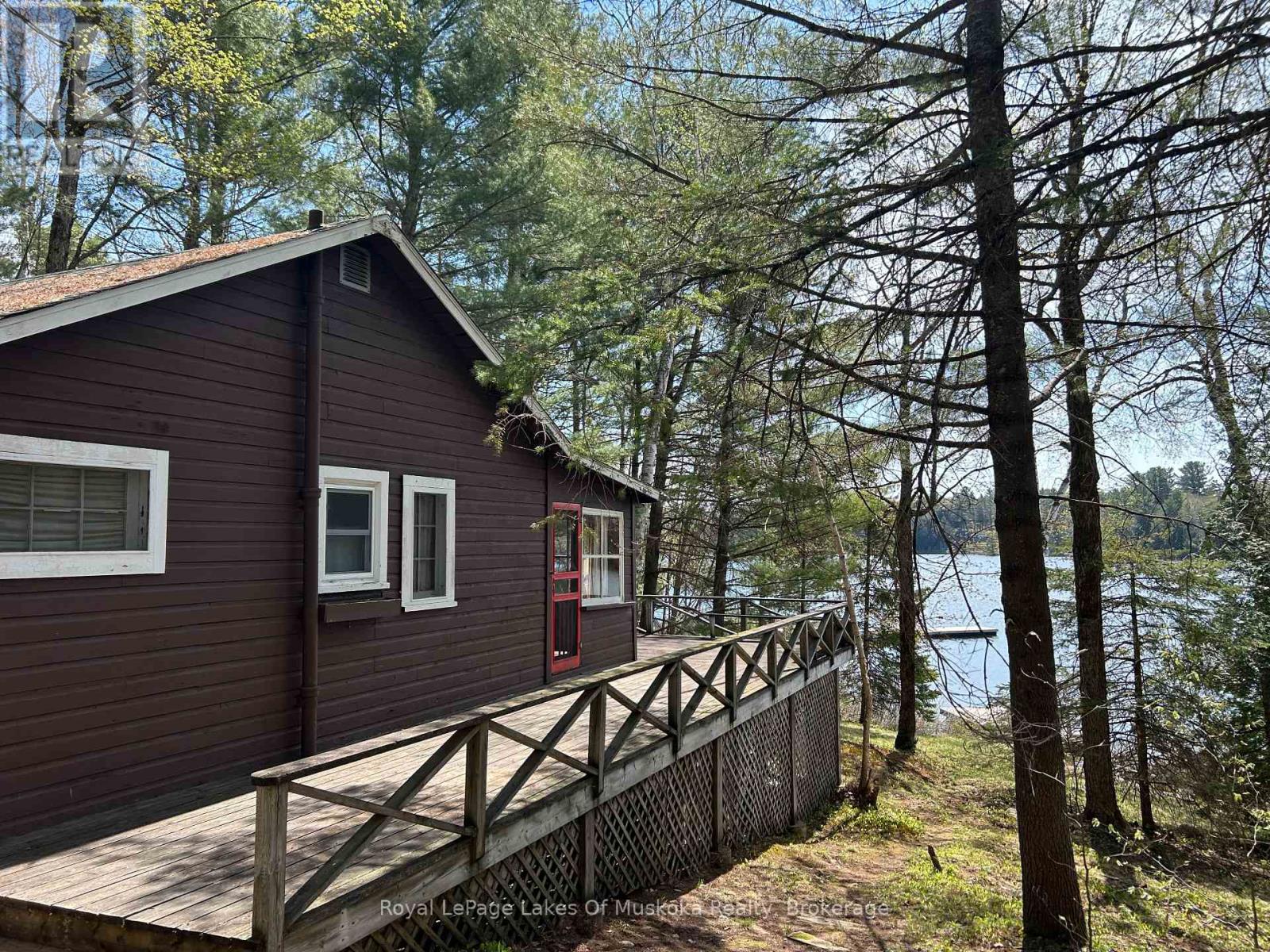 Photo 9 of 1091 North Tooke Lake Road, Lake Of Bays ON