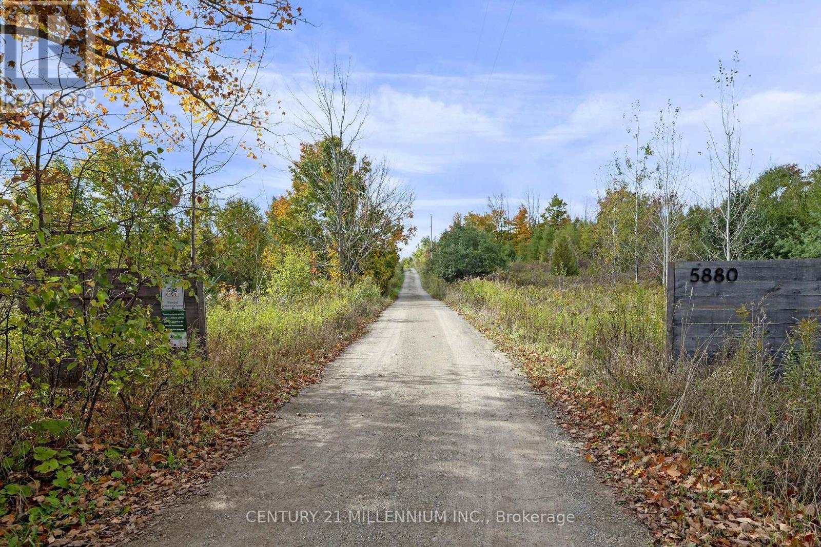 Photo 23 of 5880 Winston Churchill Boulevard, Erin ON